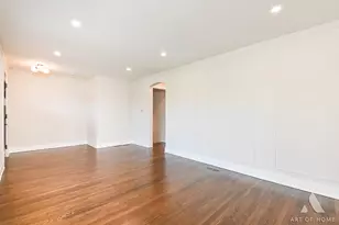 10455 S Whipple St, Chicago, IL 60655 - Photo 16