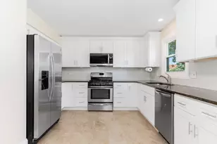 165 Park Meadow Ln, Bolingbrook, IL 60440 - Photo 10