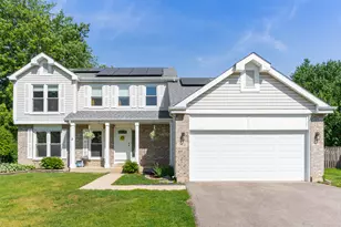 165 Park Meadow Ln, Bolingbrook, IL 60440 - Photo 2