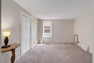 310 Godfrey Ave, Lockport, IL 60441 - Photo 8