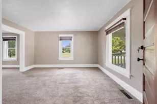 310 Godfrey Ave, Lockport, IL 60441 - Photo 4