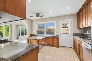 4159 Golf Rd, Skokie, IL 60076 - Photo 12