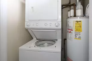 1935 N Wood St, Chicago, IL 60622 - Photo 18