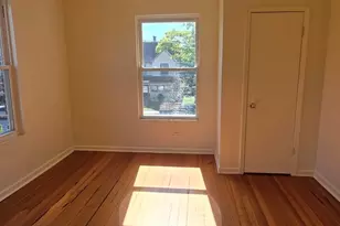 63 Hickory St, Chicago Heights, IL 60411 - Photo 8