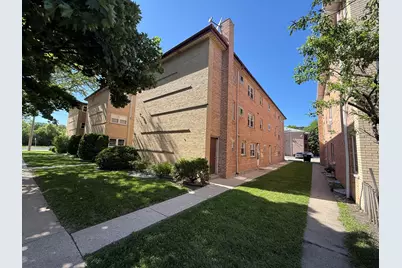 8748 W Berwyn Avenue #2S, Chicago, IL 60656 - Photo 1