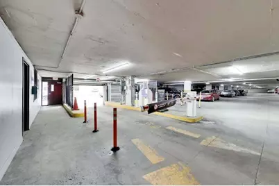 655 W Irving Park Road #1104, Chicago, IL 60613 - Photo 16
