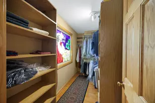 3919 Gloria Ct, Glenview, IL 60025 - Photo 18