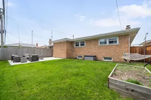 5129 N Chester Ave, Chicago, IL 60656 - Photo 18