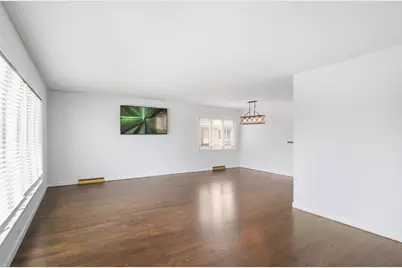 5129 N Chester Avenue, Chicago, IL 60656 - Photo 4