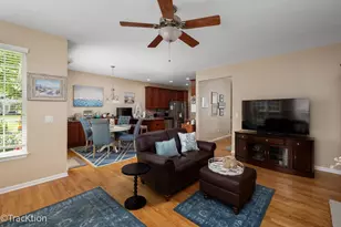 16601 Grandwood Lake Dr, Crest Hill, IL 60403 - Photo 10