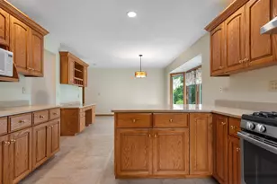 500 Rivers Edge Dr, Minooka, IL 60447 - Photo 10