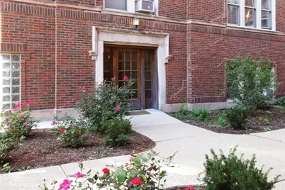 2452 W Addison Street #3A, Chicago, IL 60618 - Photo 2