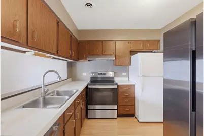 835 Waterview Circle #2, Vernon Hills, IL 60061 - Photo 8