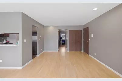 835 Waterview Circle #2, Vernon Hills, IL 60061 - Photo 10