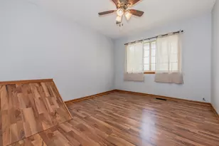 15609 Clifton Park Ave, Markham, IL 60428 - Photo 18
