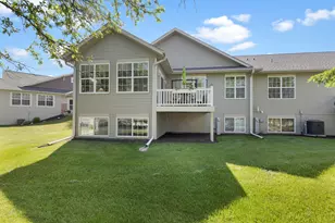 4521 Rainbow Ct, Loves Park, IL 61111 - Photo 2