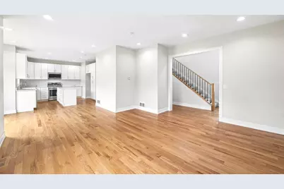 249 E Kenilworth Avenue, Villa Park, IL 60181 - Photo 6