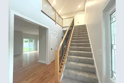 249 E Kenilworth Avenue, Villa Park, IL 60181 - Photo 4