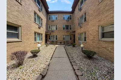 6945 S Chappel Avenue #3A, Chicago, IL 60649 - Photo 4