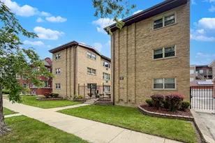 6945 S Chappel Ave, Chicago, IL 60649 - Photo 2