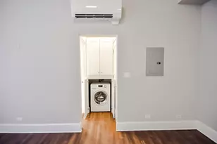 817 W Lakeside Pl, Chicago, IL 60640 - Photo 18