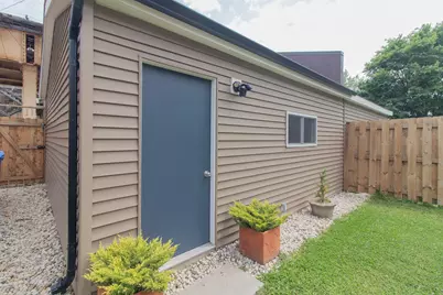 4557 S Prairie Avenue, Chicago, IL 60653 - Photo 24