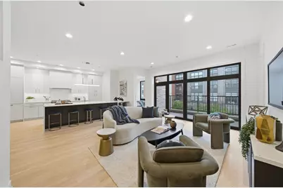 2481 N Milwaukee Avenue #202, Chicago, IL 60647 - Photo 2