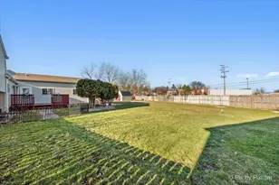 1502 Sawgrass Ct, Elgin, IL 60123 - Photo 28