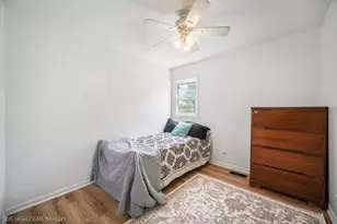 28W516 Leverenz Rd, Naperville, IL 60564 - Photo 16