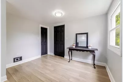 2048 W 70th Place, Chicago, IL 60636 - Photo 12