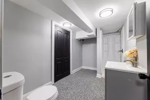 2048 W 70th Pl, Chicago, IL 60636 - Photo 20
