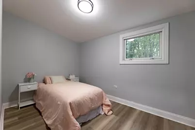 2048 W 70th Place, Chicago, IL 60636 - Photo 10