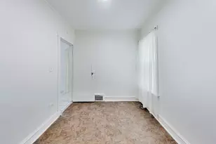 5415 W Parker Ave, Chicago, IL 60639 - Photo 12