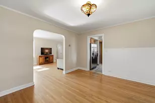 6525 N Sayre Ave, Chicago, IL 60631 - Photo 8