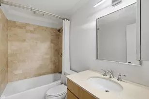 2059 N Larrabee St, Chicago, IL 60614 - Photo 14