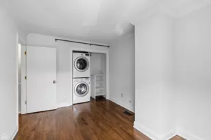 2059 N Larrabee St, Chicago, IL 60614 - Photo 18