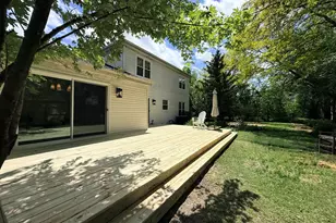 565 Kensington Ct, Roselle, IL 60172 - Photo 22