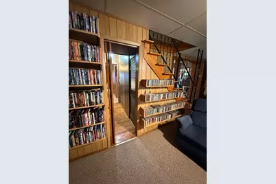 407 Middleton Street, Iuka, IL 62849 - Photo 4