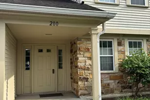200 Dublin Ln, Schaumburg, IL 60194 - Photo 1