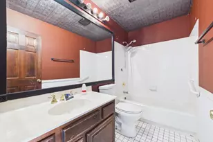 284 Lorraine Cir, Bloomingdale, IL 60108 - Photo 22