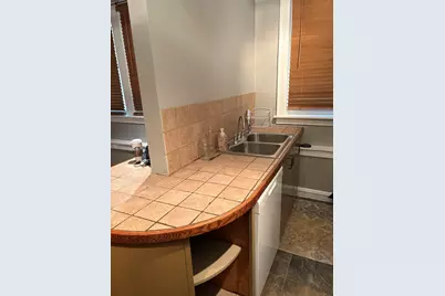 380 Ridge Avenue #13G, Evanston, IL 60202 - Photo 6