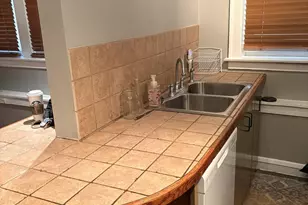380 Ridge Ave, Evanston, IL 60202 - Photo 6