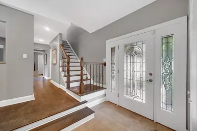 2699 Lisa Court, Northbrook, IL 60062 - Photo 2