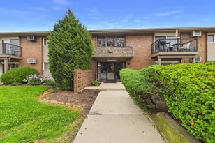 4525 Blackhawk Ln, Lisle, IL 60532 - Photo 52