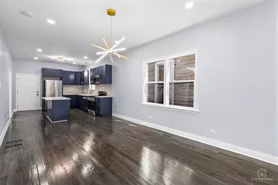 10521 S Edbrooke Avenue, Chicago, IL 60628 - Photo 10