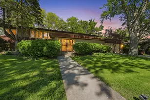 3527 Oak St, Flossmoor, IL 60422 - Photo 1