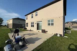 20788 Barker St, Lynwood, IL 60411 - Photo 4