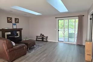953 Brunswick Cir, Schaumburg, IL 60193 - Photo 4