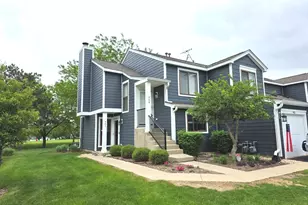953 Brunswick Cir, Schaumburg, IL 60193 - Photo 1