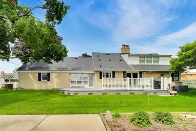 1646 N 18th Avenue, Melrose Park, IL 60160 - Photo 24